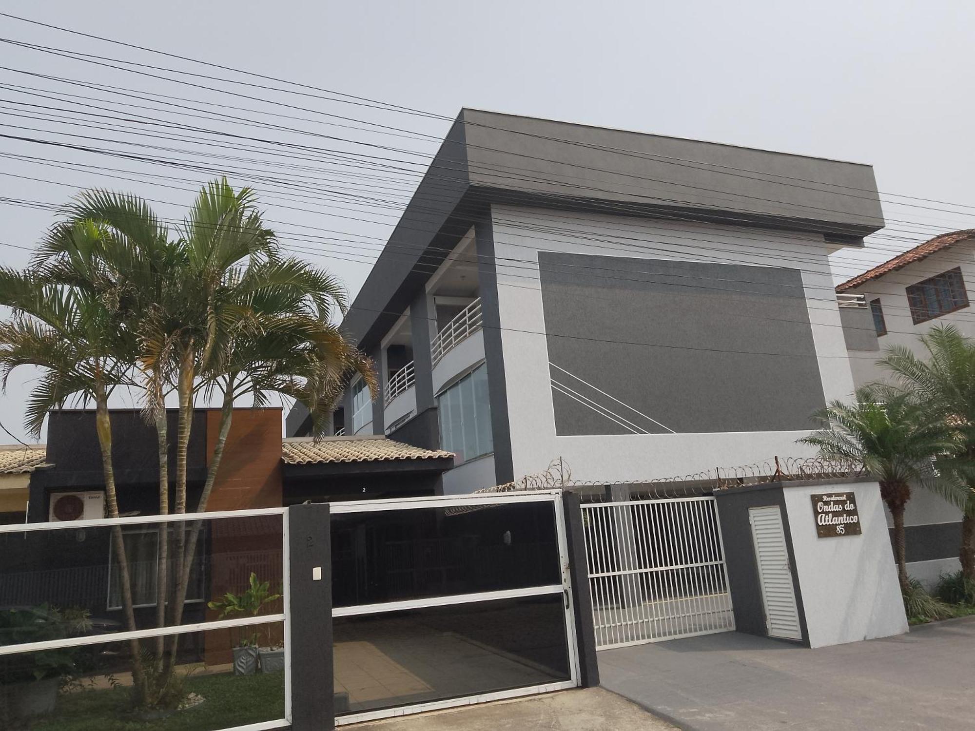 Apto Aconchegante a 20 mts do Mar e Pertinho do Centro Matinhos Exterior foto